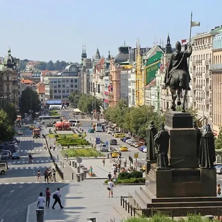 True Relax 2 Bedrooms Wenceslas Square * براغ